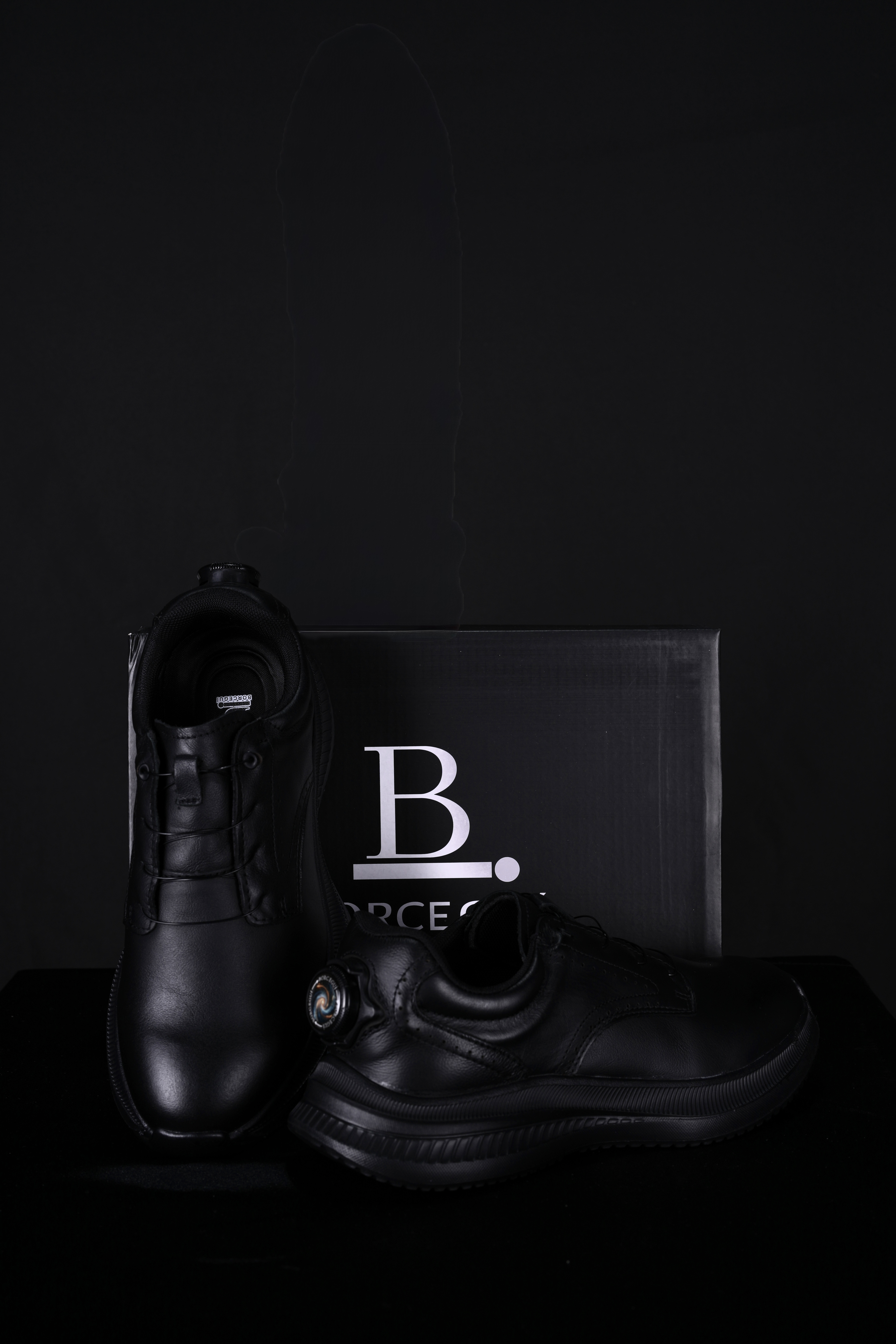 Borceguí Casual Negro Dial trasero